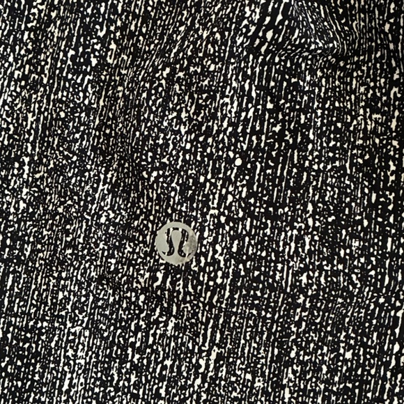 Lululemon Black and White Tennis Skirt Size Medium - Picture 3 of 4